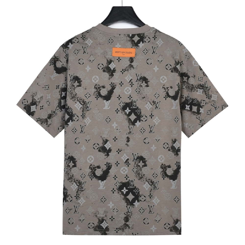 Louis Vuitton	40