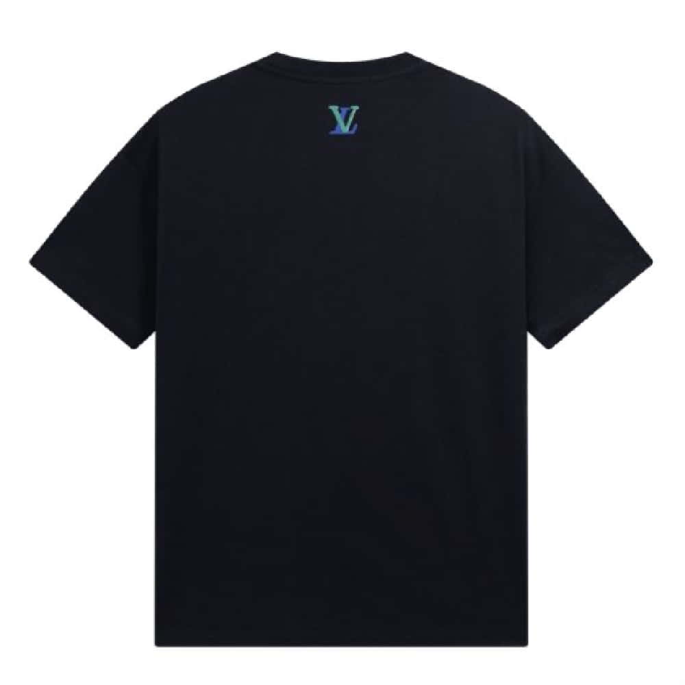 Louis Vuitton	53