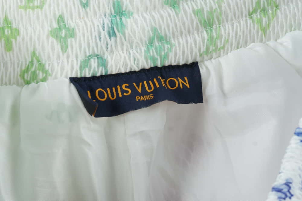 Louis Vuitton	91