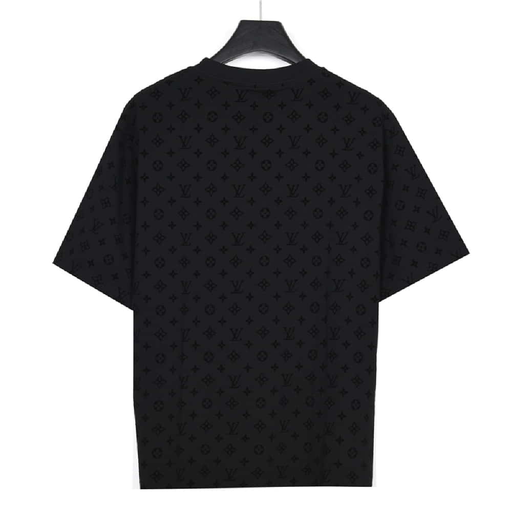 Louis Vuitton	93