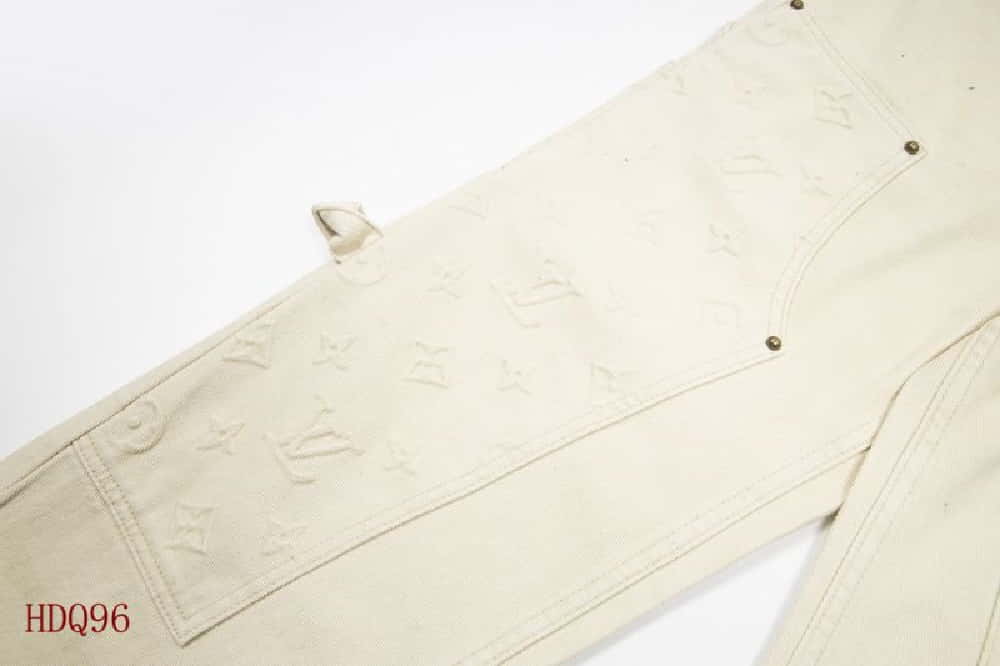 Louis Vuitton	137