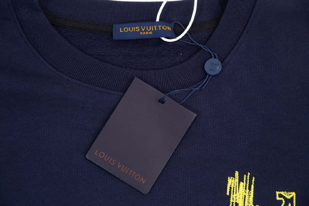 Louis Vuitton	229