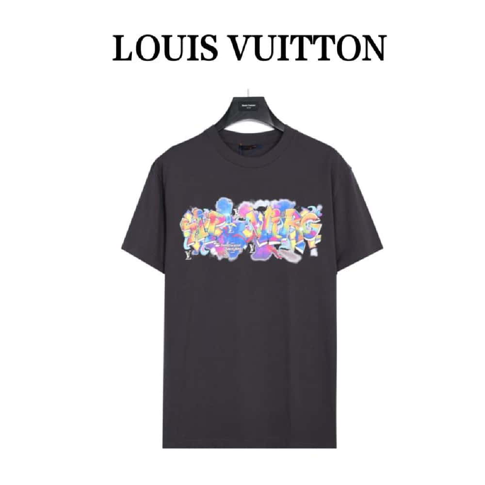 Louis Vuitton	300