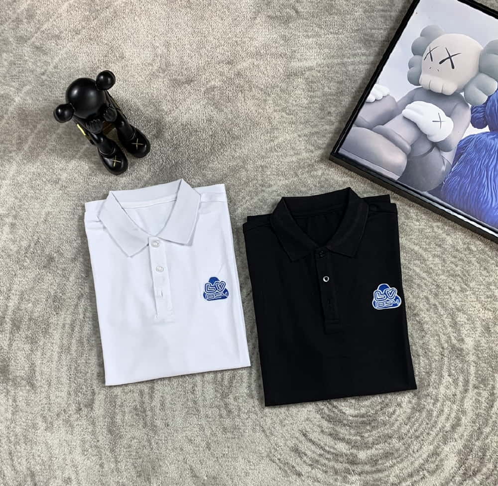 Louis Vuitton	310