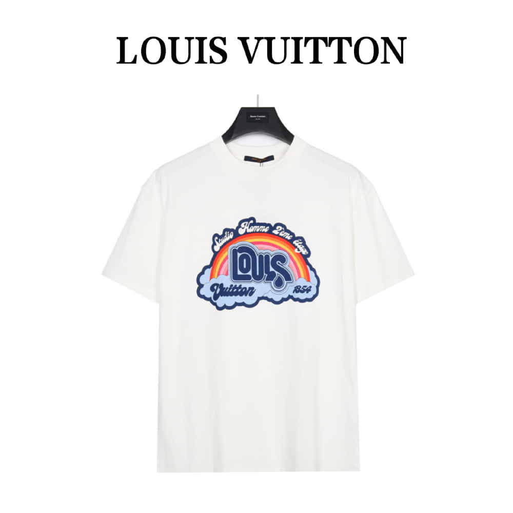 Louis Vuitton	358