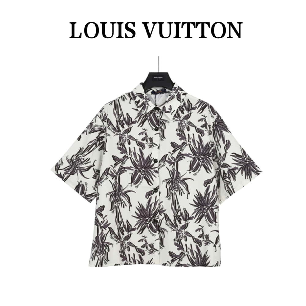 Louis Vuitton	389