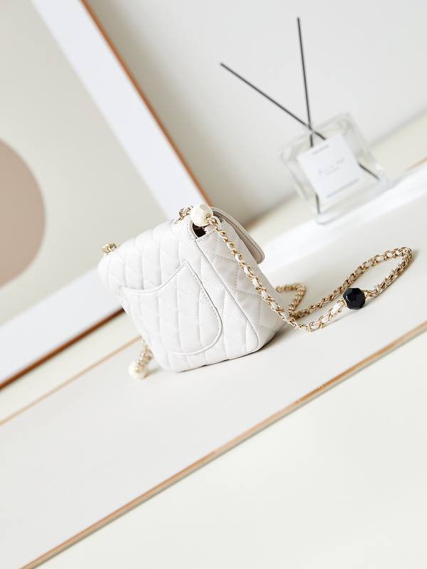 Chanel 1359
