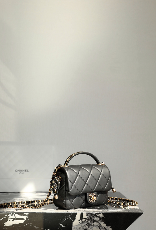 Chanel 1001