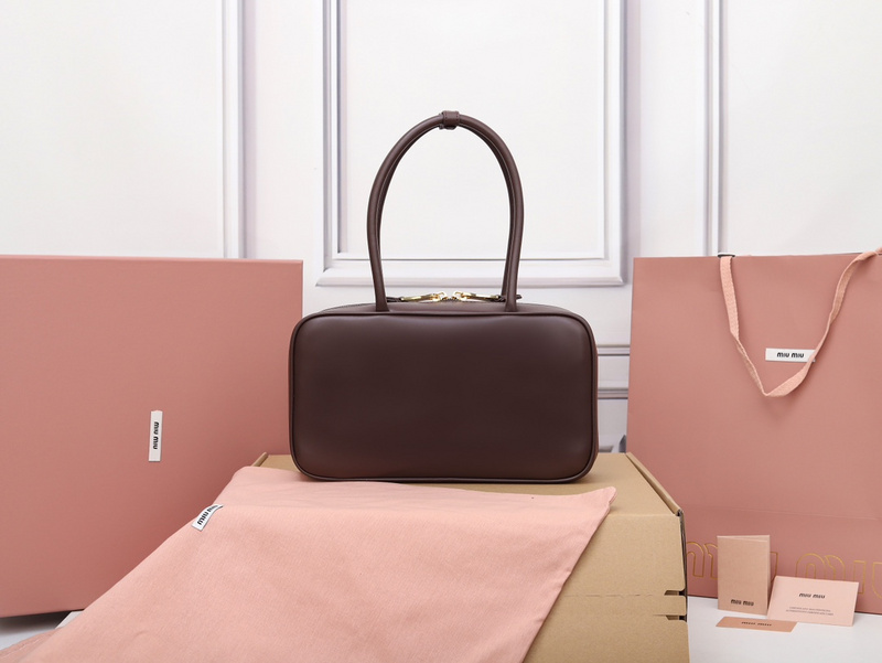 CELINE 0173 (3)