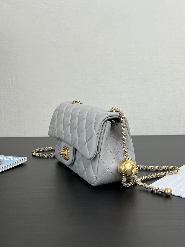 Chanel 1215