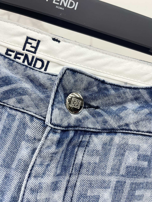 FENDI 0121