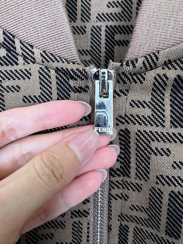 FENDI 1069