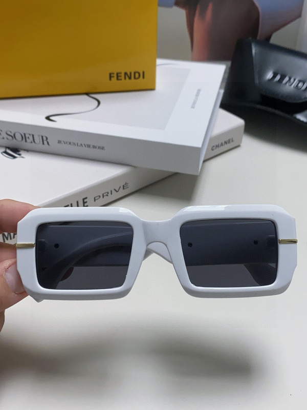 FENDI 0086 (2)