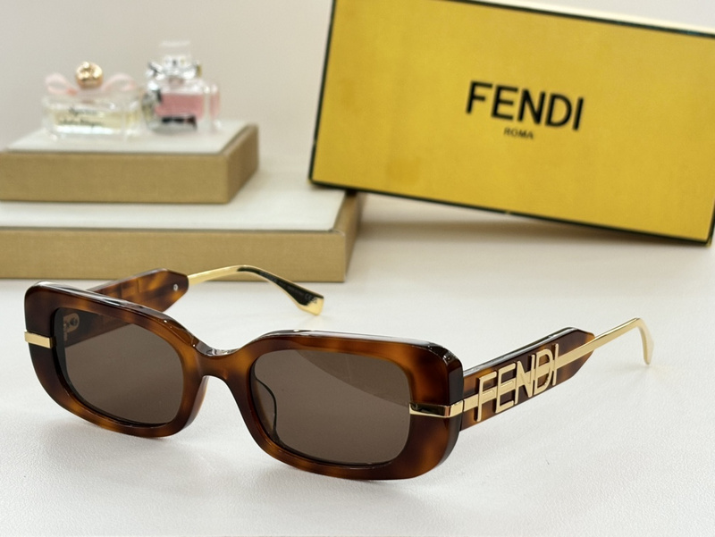 FENDI 0043 (2)