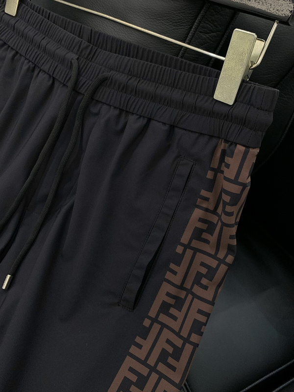 FENDI 1042