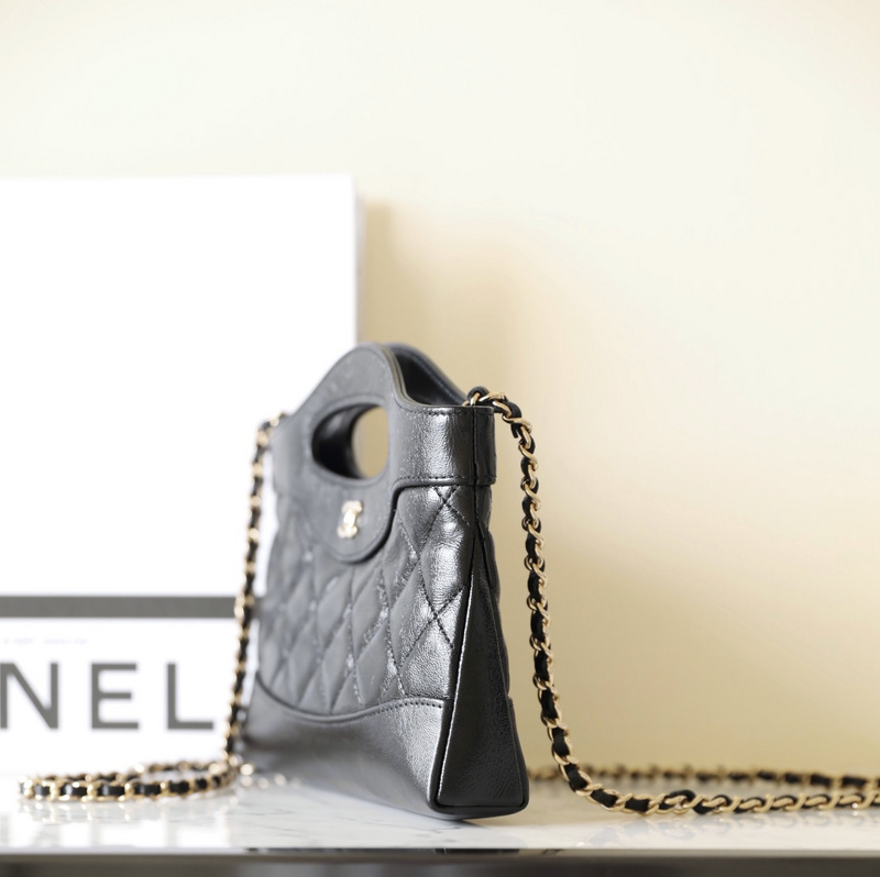 Chanel 0811