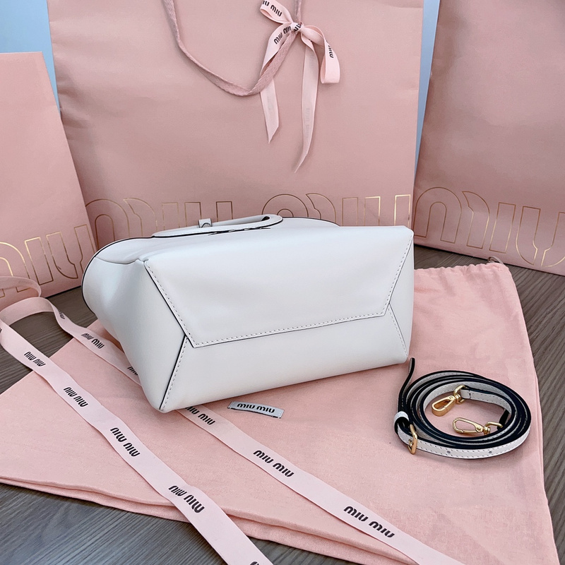 Miu Miu 0463