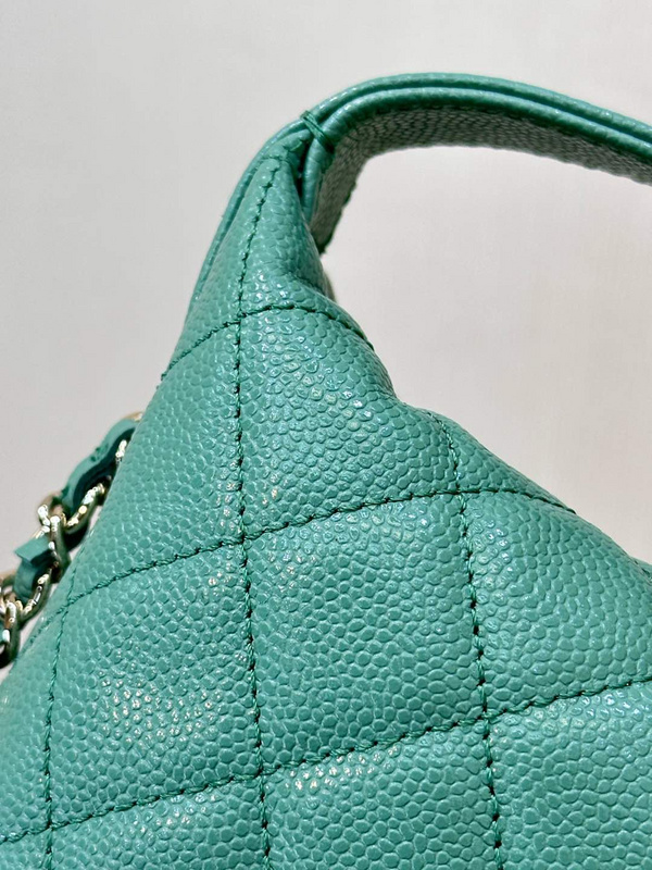 Chanel 1121