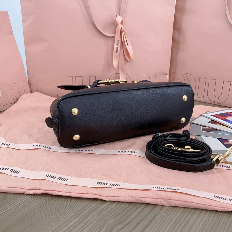 Miu Miu 0442