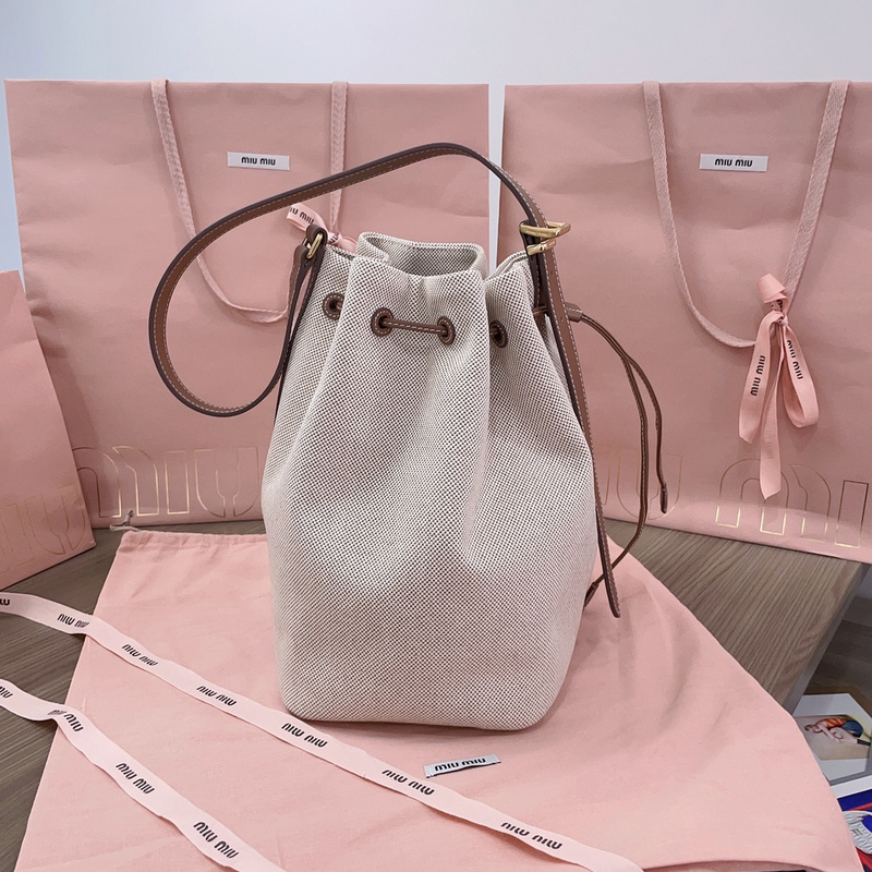Miu Miu 0110