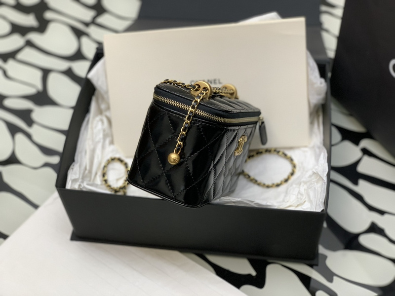 Chanel 1208