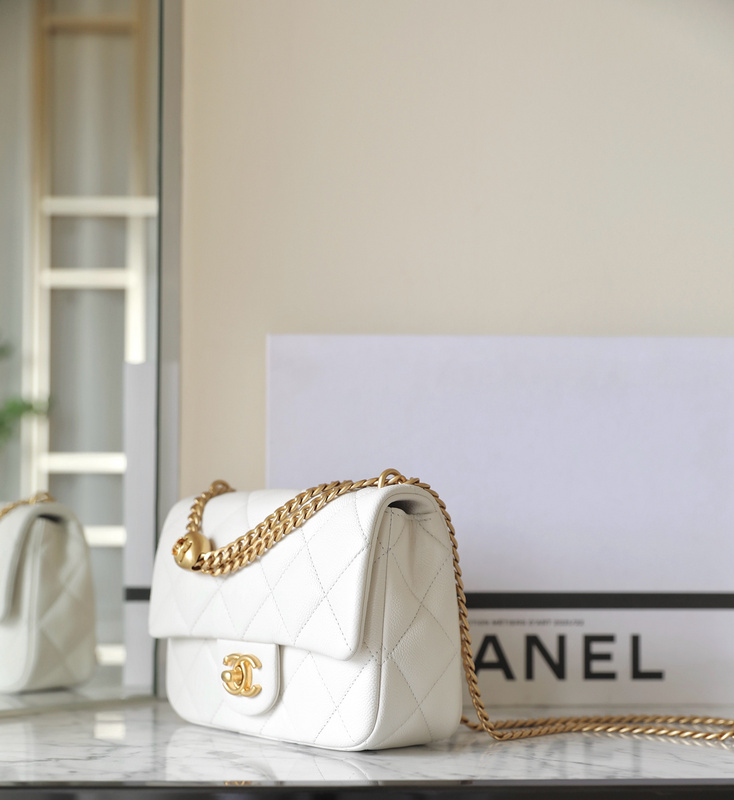 Chanel 0691