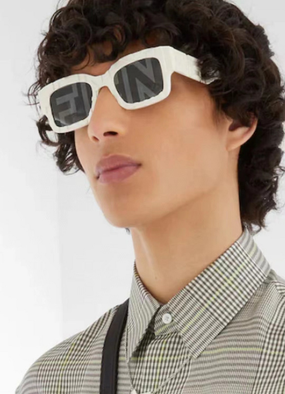 FENDI 0168 (1)