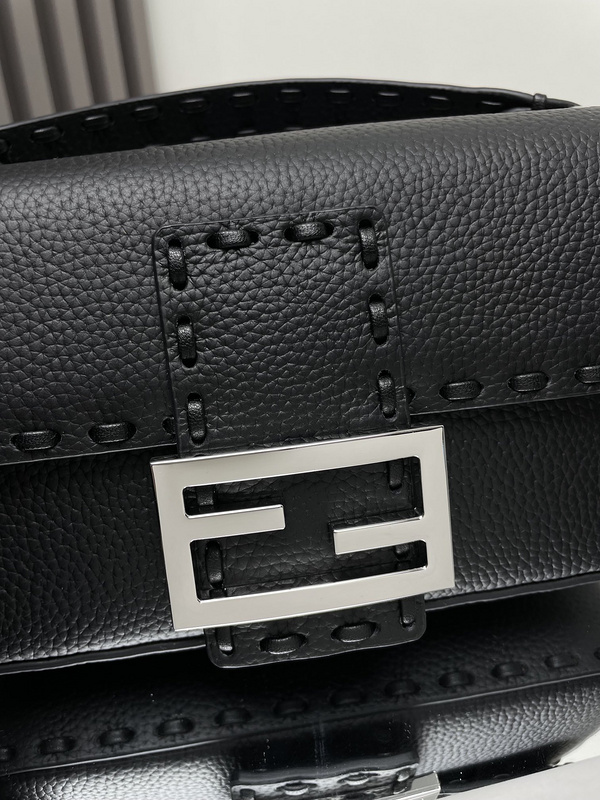 FENDI 0242 (2)