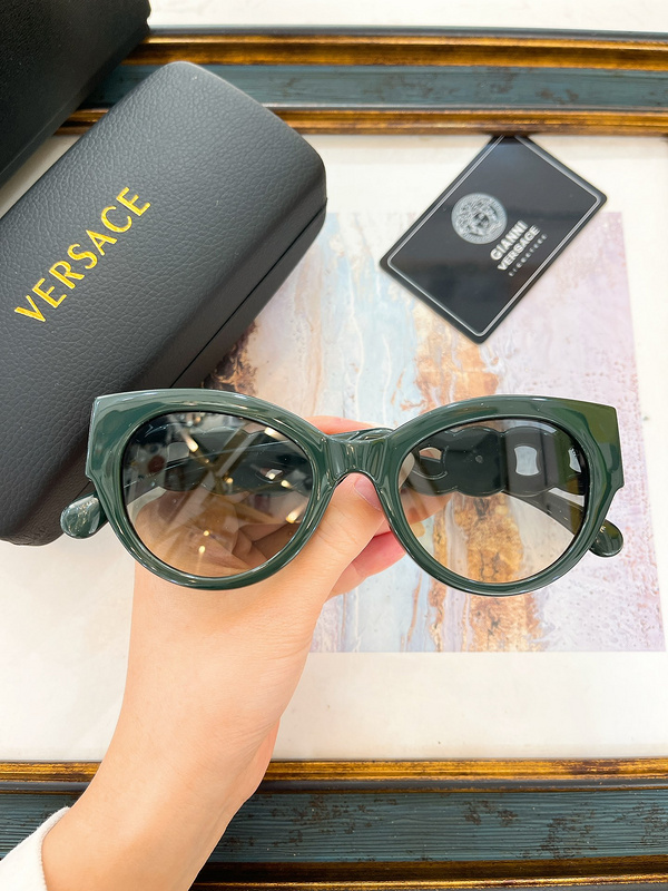 VERSACE 0017