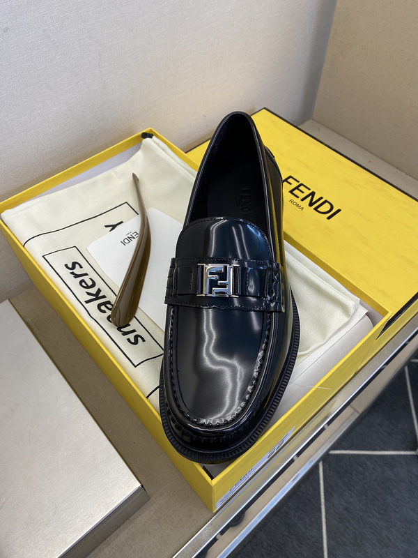 FENDI 0111 (3)