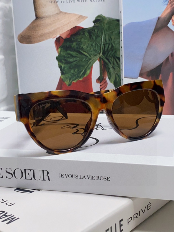 VERSACE 0060