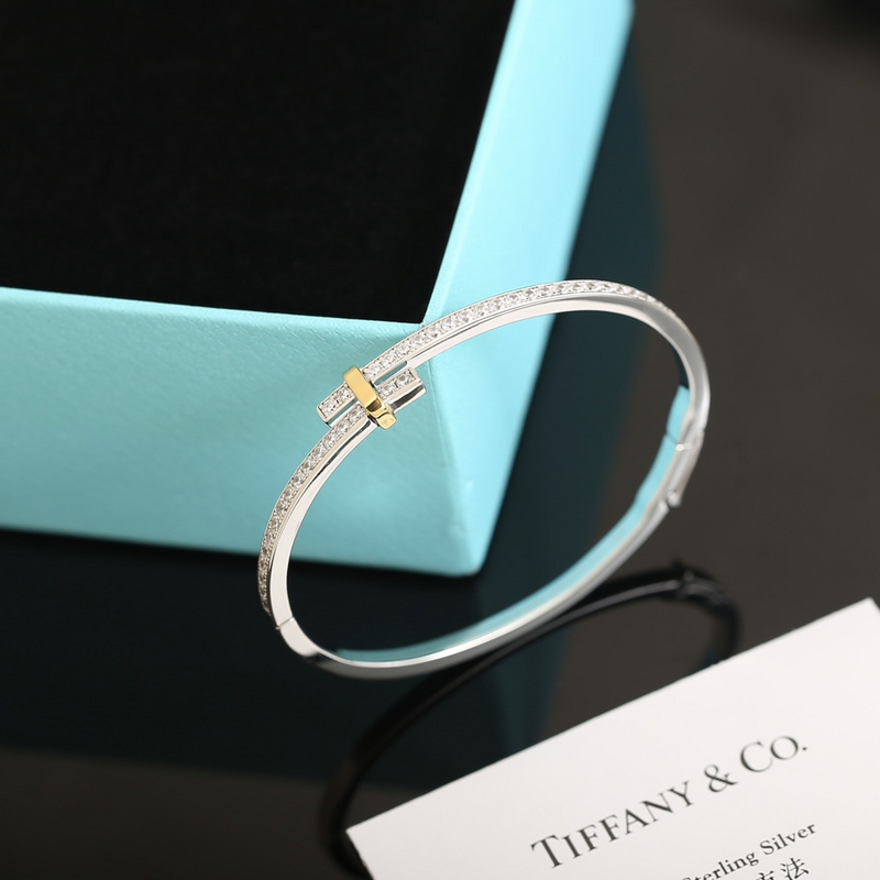 Tiffany 0129