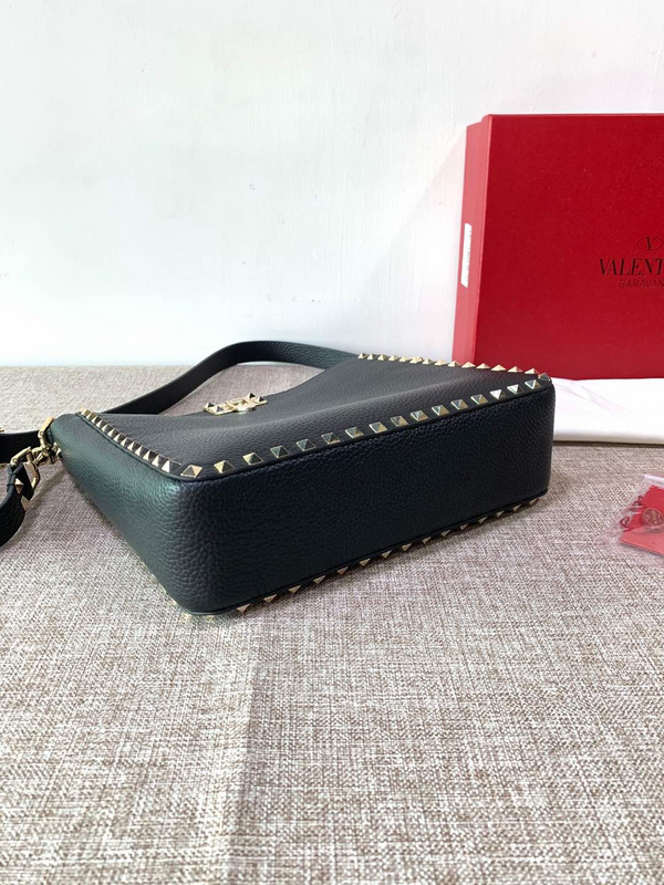 Valentino 0018