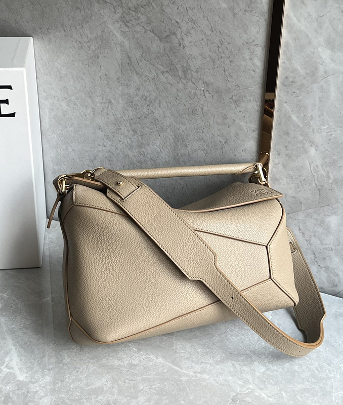 Loewe0025