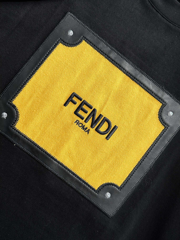 FENDI 0395 (1)