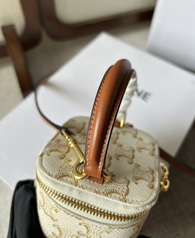 CELINE 0299 (1)