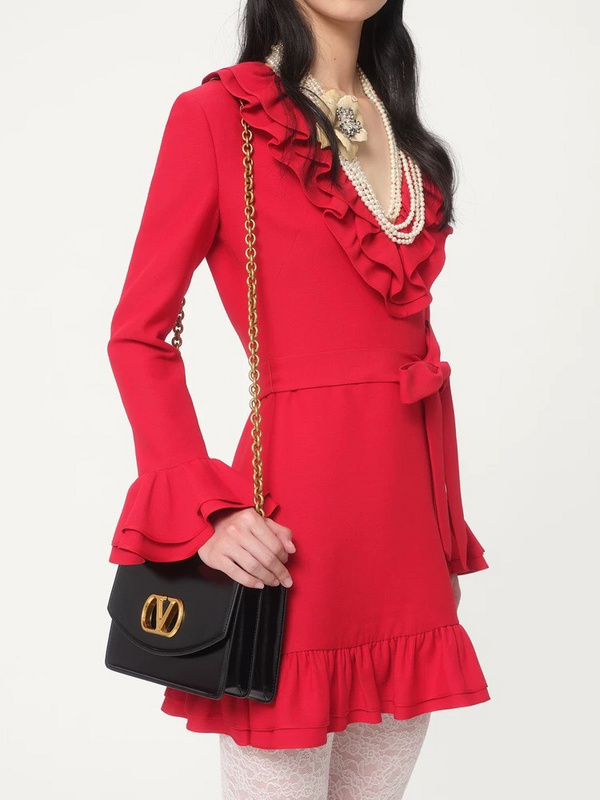 Valentino 0110 (1)
