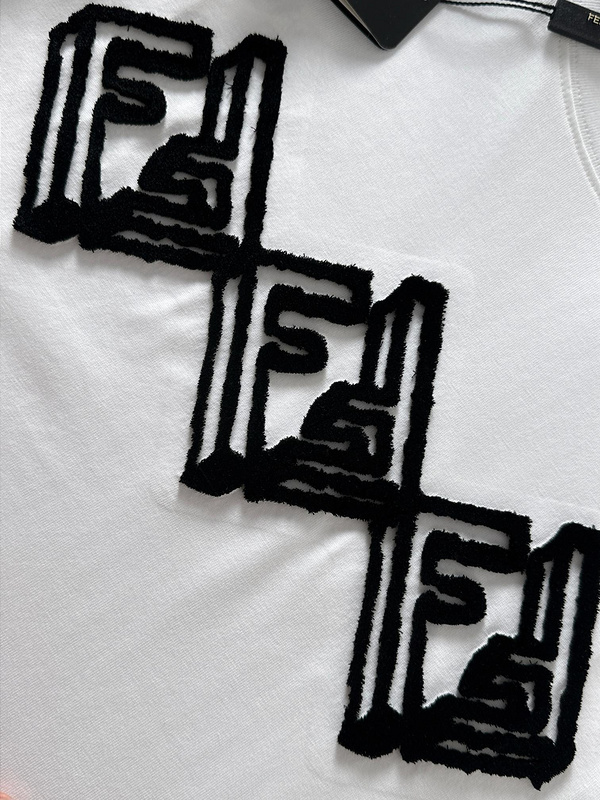 FENDI 0024 (5)