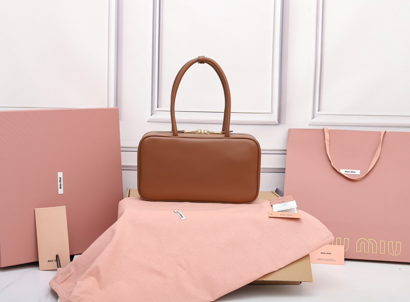 CELINE 0171 (3)
